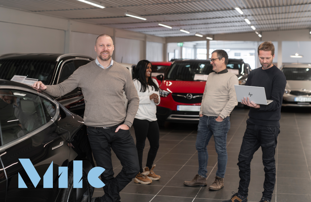Mile team i bilhall